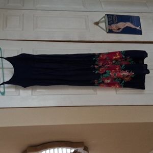 Old Navy Maxi Dress sleeveles gathered at bust Sz4 Maternity anyone can wear